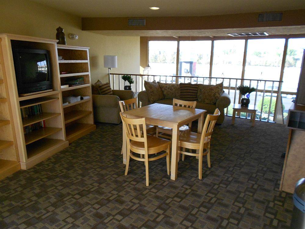 Quality Inn & Suites Phoenix Nw - Sun City Youngtown Екстер'єр фото