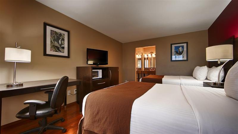 Quality Inn & Suites Phoenix Nw - Sun City Youngtown Екстер'єр фото