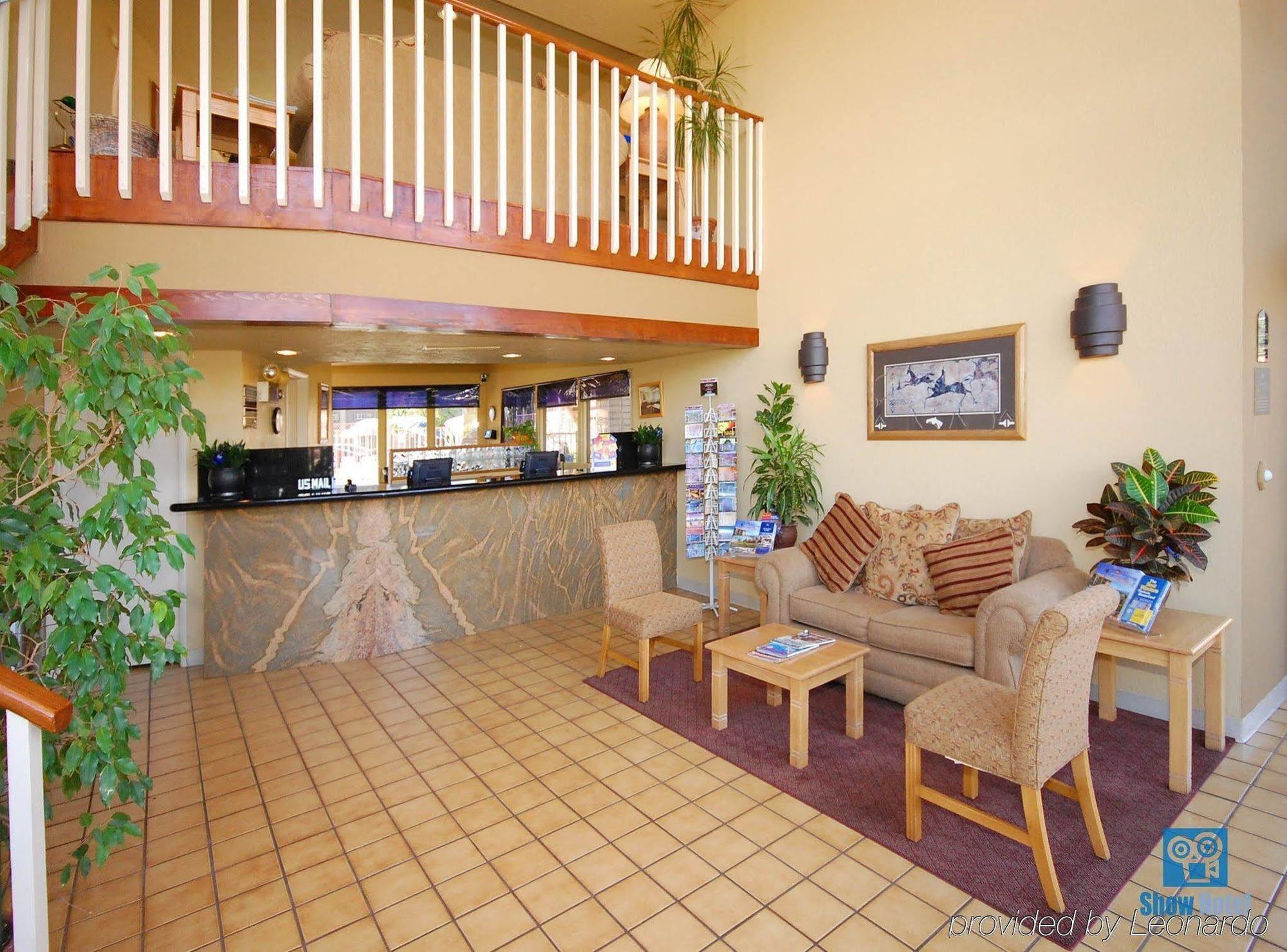 Quality Inn & Suites Phoenix Nw - Sun City Youngtown Екстер'єр фото