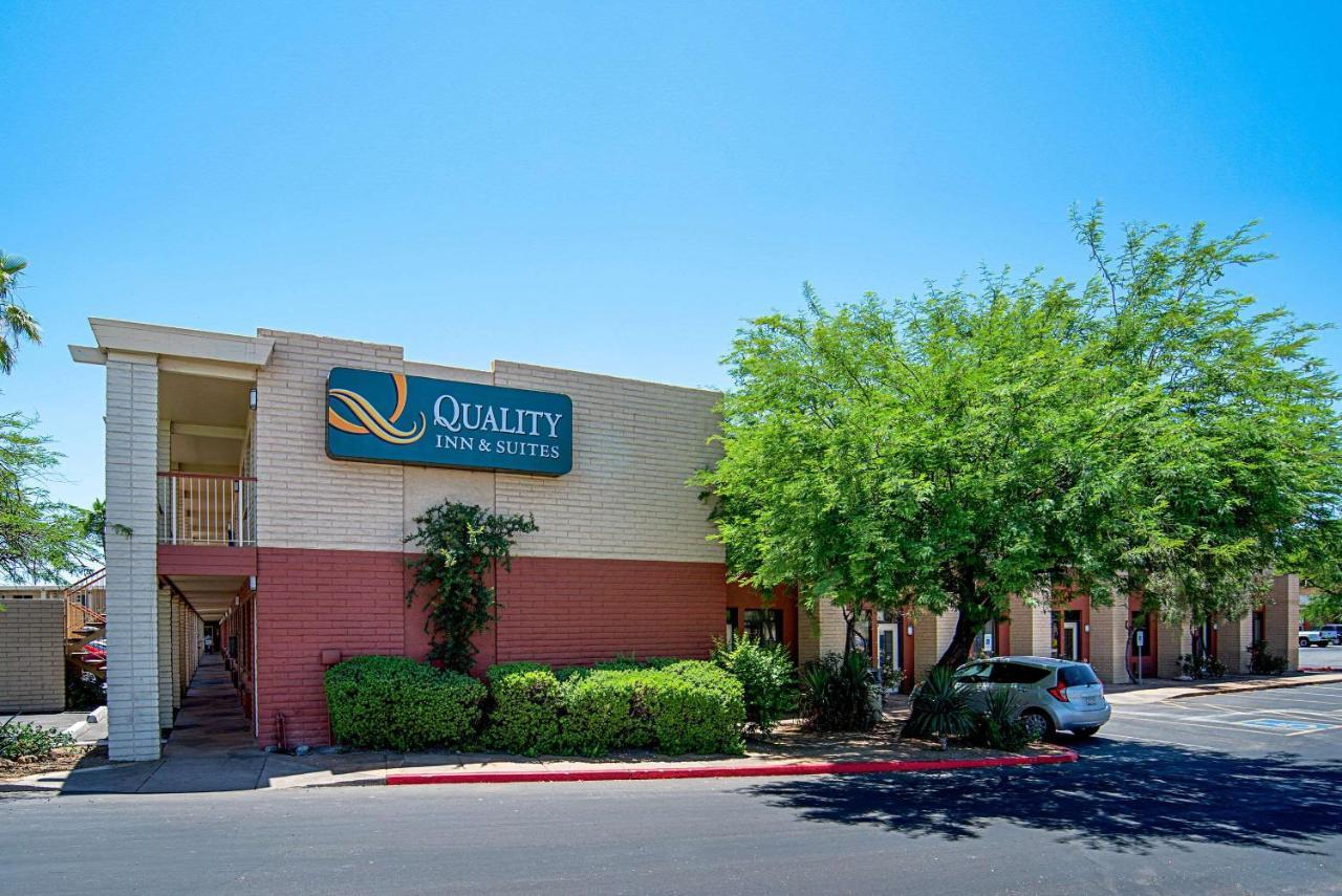 Quality Inn & Suites Phoenix Nw - Sun City Youngtown Екстер'єр фото